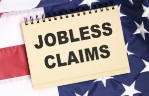 Tingkat pengangguran 2025 di indonesia mengalami kenaikan