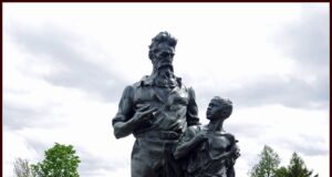 Mengupas Roket AGR-20F: Senjata Baru F-15E Strike Eagle untuk Lawan Drone Secara Efisien